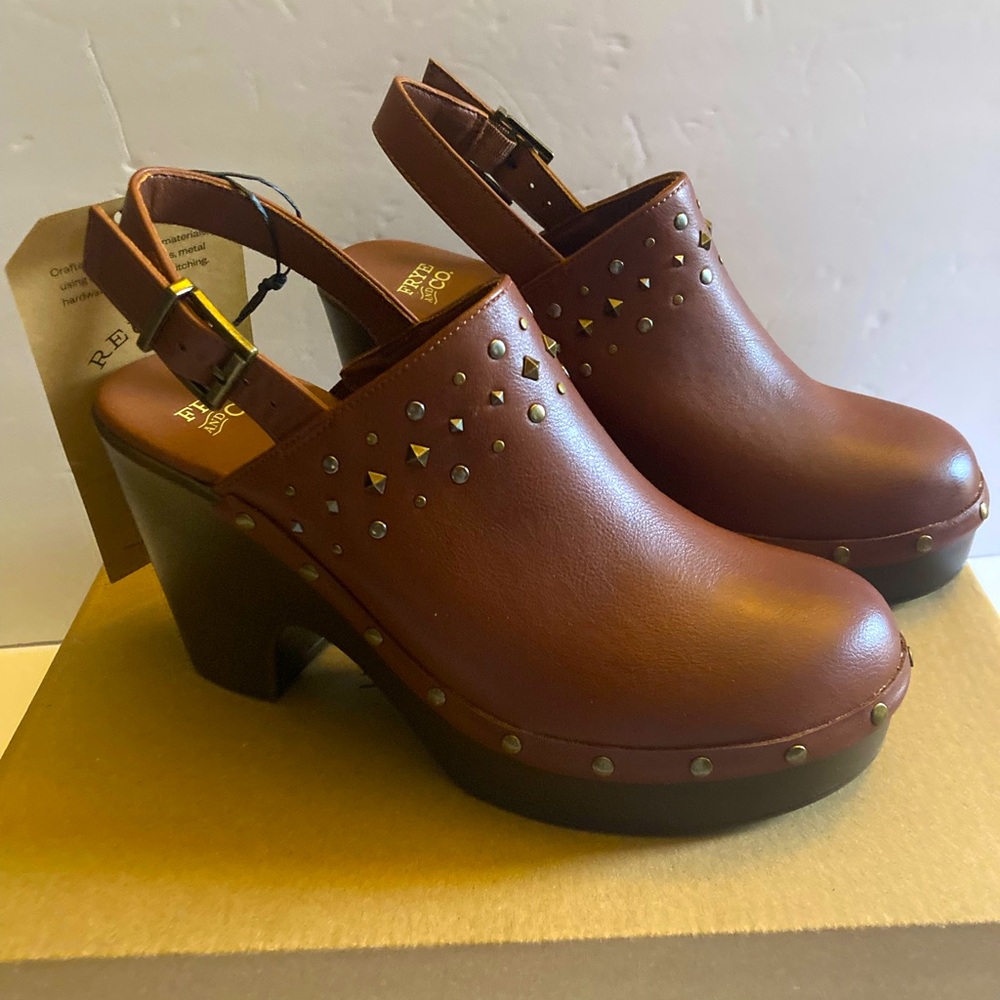 Frye and Co "Fiori" Cognac Studded Vegan Mule Clogs 4" heel NWT in box! Sz 6.5